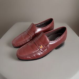 Florsheim Riva Burgundy Shoes Easy Fit Classic Loafer Soft Leather Work Sz‎ 10.5